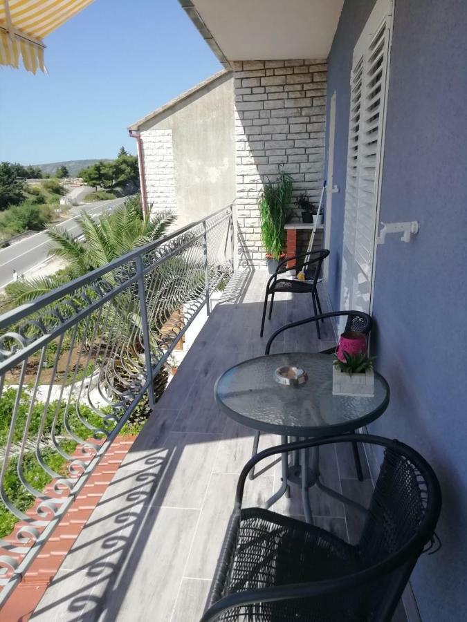 Apartman Marica Трогир Экстерьер фото
